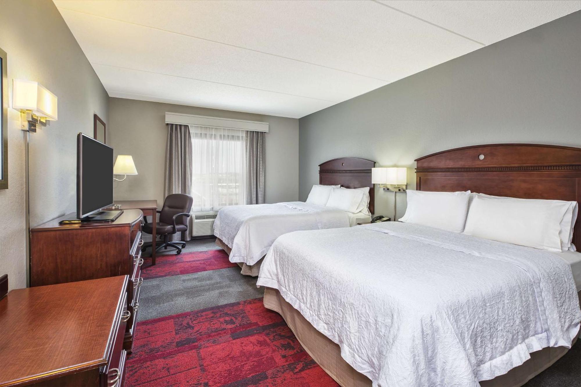 Hampton Inn & Suites Madison - West Eksteriør billede