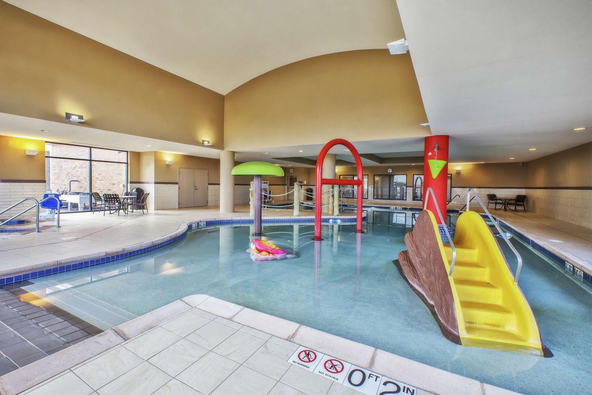 Hampton Inn & Suites Madison - West Eksteriør billede