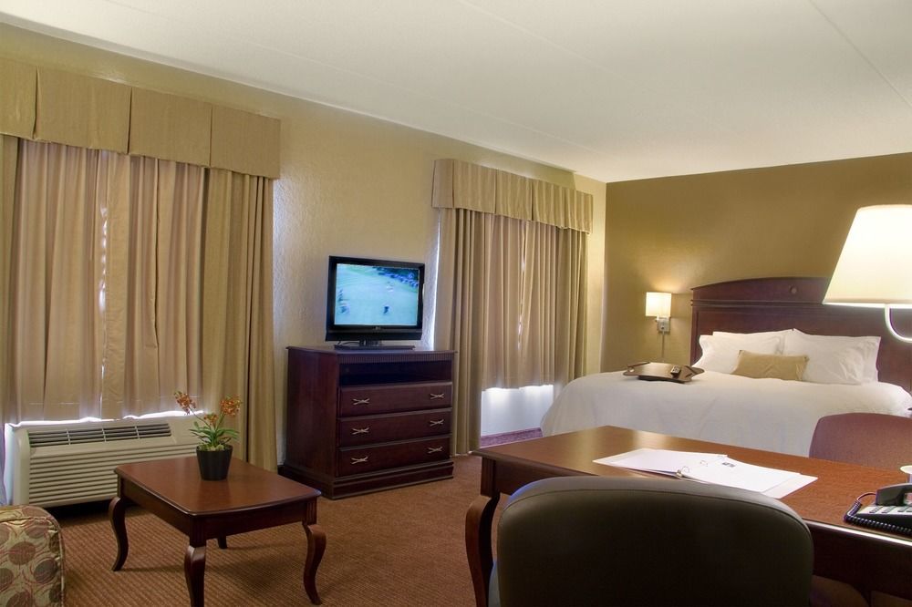 Hampton Inn & Suites Madison - West Værelse billede